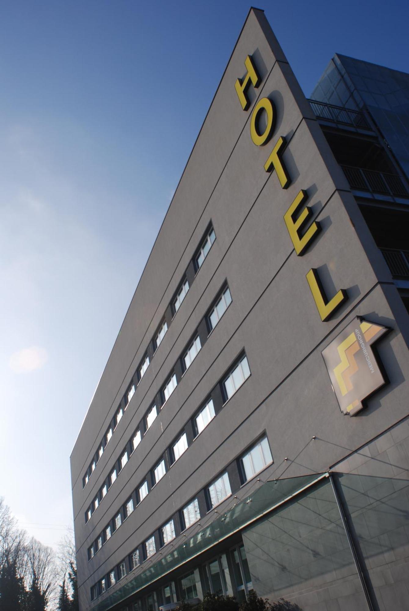 Hotel Capital Rovigo Extérieur photo